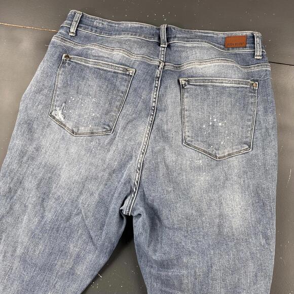 Judy Blue Jeans 36x28 Blue Distressed Skinny Fit Cropped Hi Rise Mom (18W) - Picture 8 of 8